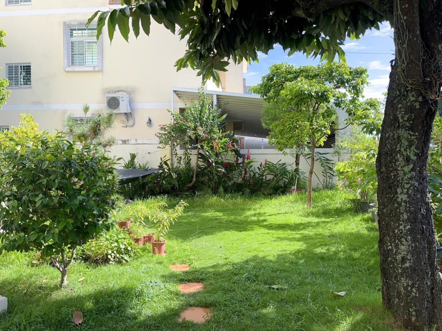 Taitung Holidays B&B Bagian luar foto