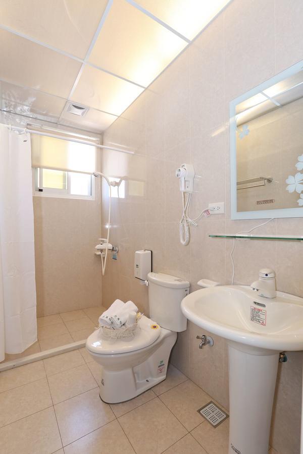 Taitung Holidays B&B Bagian luar foto